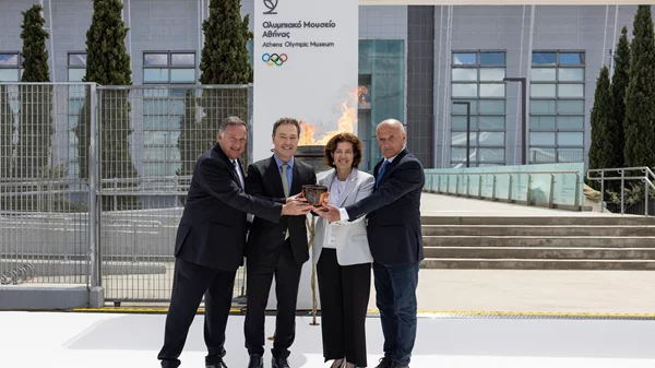 Το Ολυμπιακό Μουσείο Αθήνας έγινε μέρος του ταξιδιού της Ολυμπιακής Φλόγας και της διαδρομής της Ολυμπιακής Λαμπαδηδρομίας.