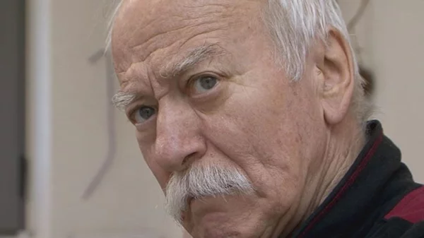 Πέθανε ο σπουδαίος ζωγράφος Χρόνης Μπότσογλου