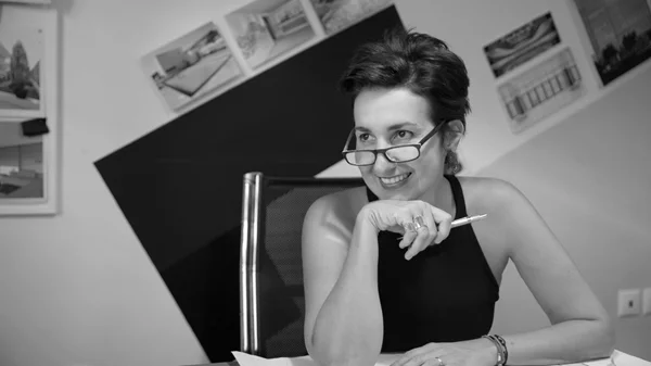 Διαλέξεις στο Ίδρυμα Θεοχαράκη και Απογεύματα Ποίησης στο "Café Merlin"