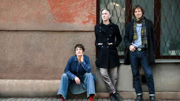 Οι Kosheen γιορτάζουν 25 χρόνια πορείας στην Αθήνα