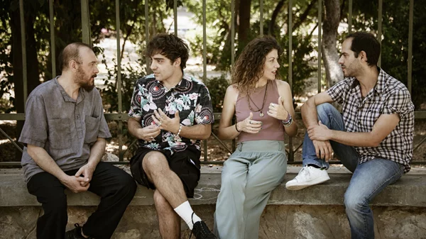 "Οι μέρες πριν τη βροχή": Γνωρίστε το βραβευμένο έργο που έρχεται στο Αττικό Άλσος με ελεύθερη είσοδο