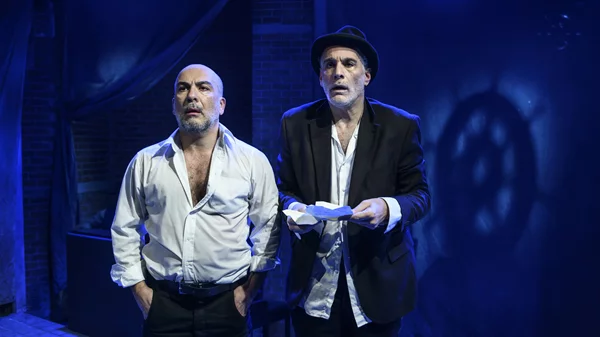 "Ο Ρόζενκραντζ και ο Γκίλντενστερν είναι νεκροί" για δεύτερη σεζόν!