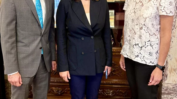 Η Ολγα Κεφαλλογιάννη κινεί την αποκατάσταση του Αχιλλείου