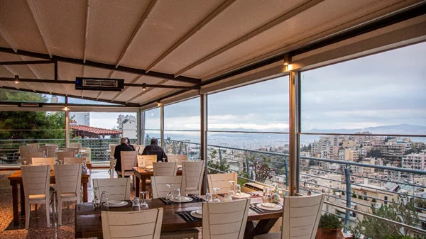 Μπαλκόνι στις Κυκλάδες