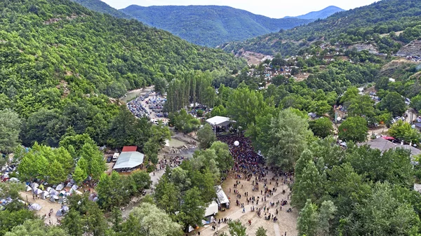 Κωνσταντίνος Μυλωνάς: "Το River Party ξεκίνησε από ένα πάρτι με ένα πικάπ και νεανικά όνειρα"