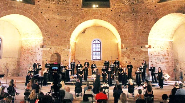 Η συναυλία της Χορωδίας της ΕΡΤ "Ανάσες Φωνών" σε πρώτη τηλεοπτική μετάδοση στην ΕΡΤ3