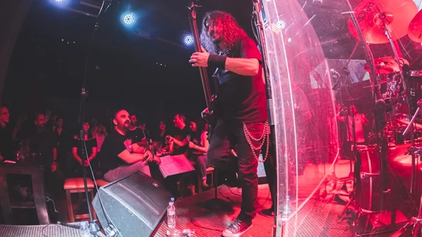 Ένα μεγάλο αφιέρωμα στον Ozzy Osbourne από τους Rhoads of Revelation