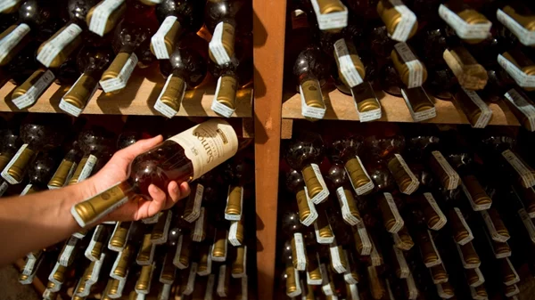 Το Μουσείο Οίνου του Ε.Ο.Σ Σάμου ανοίγει τις πύλες του