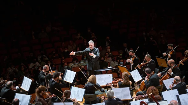 Επιβλητικός Μπρούκνερ από Χριστόπουλο, συναρπαστικός Λιστ από Κυριόσογλου σε συναυλίες της ΚΟΑ!