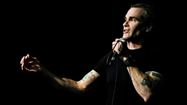 Ακυρώνεται η εμφάνιση του Henry Rollins στις 17 Ιανουαρίου 2022