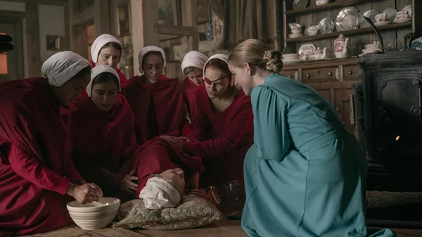 "The Handmaid's Tale": Πρώτη ματιά στην 6η σεζόν της δυστοπικής σειράς