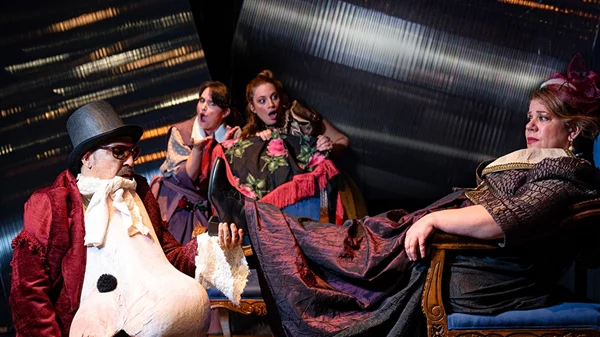 Πόσα έργα Γκόγκολ βλέπουμε φέτος;