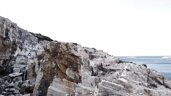 "J'ai perdu mon Eurydice": Η Χριστίνα Δημητριάδη ανάμεσα σε μάρμαρα και μνήμες