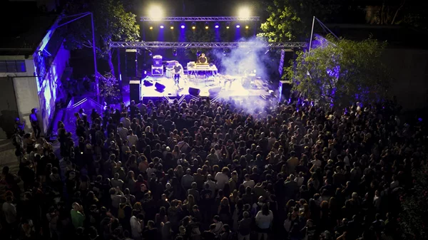 Όταν δεν πήγα στο Αγοραφοβικό Φεστιβάλ: Απώλεια και μνήμη σε μια νύχτα