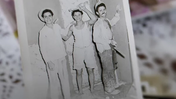 Ένα ντοκιμαντέρ που φωτίζει τους αφανείς ήρωες της πολυκατοικίας στο Onassis Channel