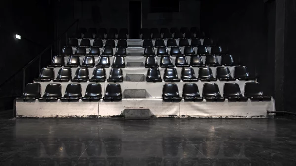 Με διαφορετικό όνομα και διευρυμένους ορίζοντες μας συστήνεται ο "Μικρός Κεραμεικός"