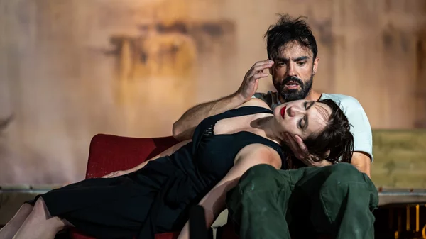 "Βόυτσεκ" και Φεστιβάλ Σαγκάης: Το διπλό στοίχημα του Θεσσαλικού Θεάτρου