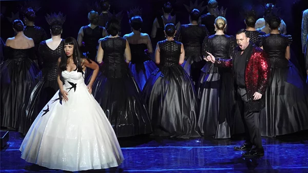 Λυρικό καλοκαίρι στο Φεστιβάλ Αθηνών: διάσημοι τραγουδιστές (Σιέρρα, ντε Τομμάσο, Μουραβιέβα, Ορλίνσκυ) αλλά έμφαση στο …θέαμα!