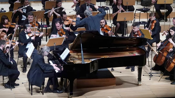 Ενδιαφέρουσες βραδιές γαλλικής μουσικής από Φιλαρμόνια και ΚΟΑ στο Μέγαρο