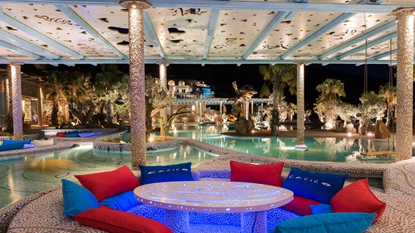 Το "Calilo" ξεπροβάλλει και γαστρονομικά μέσα από την Ίο