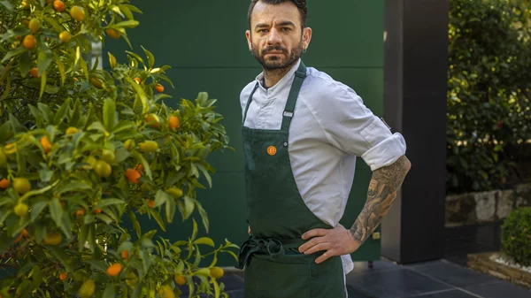 Στον νέο executive R&D chef του ομίλου Botrini’s Ηλία Ντούκα η ζωή έδωσε περισσότερα απ' όσα περίμενε