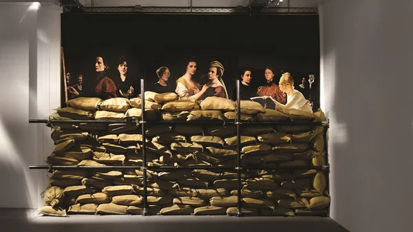 Το "I want to be the Hero of my story" είναι ένα πολυεπίπεδο αφήγημα για τη γυναικεία συνθήκη