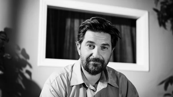 Τιάγκο Ροντρίγκες: "Πιστεύω ότι η αγάπη είναι και πολιτικό γεγονός"