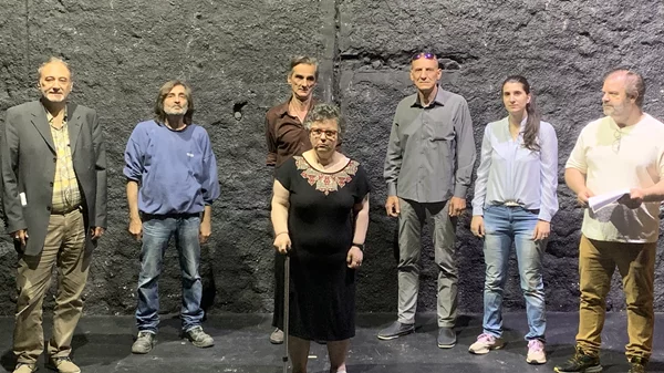 "Περάστε κόσμε!" από τη θεατρική ομάδα αστέγων της Equal Society