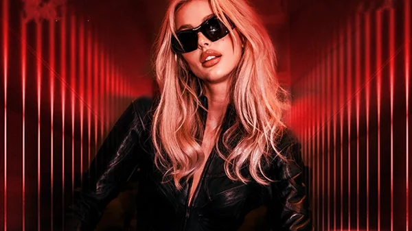 To party project "In The Cage" επιστρέφει στο "Oddity"