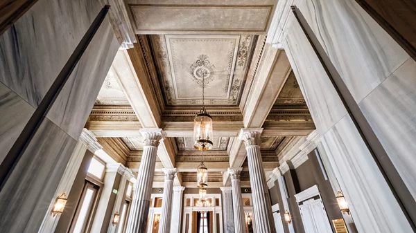 Τι γιορτάζει το Δημοτικό Θέατρο Πειραιά;