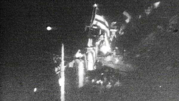 50 χρόνια Πολυτεχνείο: Το φιλμ που αποτύπωσε την είσοδο του τανκ εξακολουθεί να στοιχειώνει τη συλλογική μας μνήμη