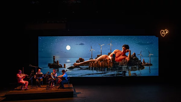 "Pytheas Travels": Μια μουσική κρουαζιέρα που ναυάγησε στα ανοιχτά του ακρωτηρίου των Καλών Προθέσεων