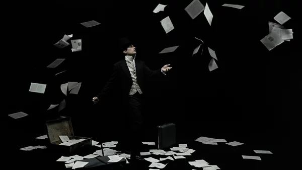 Σκοτεινά πάθη στο θέατρο: 'Δράκουλας' και 'Misery' τραβούν το ενδιαφέρον