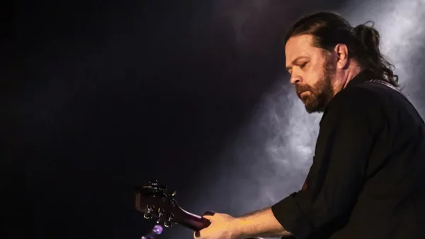 Για τον Δημήτρη Μητσοτάκη, οι καινούριες φιλίες χρειάζονται ειλικρίνεια και τόλμη