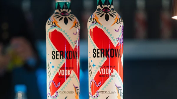 Nέα Summer Limited Edition Serkova by Peace + Chaos!