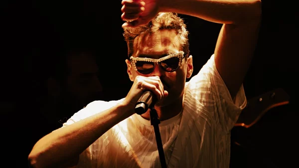 Ο Γιώργος Παπαγεωργίου και οι Polkar ανήμερα Χριστουγέννων και Πρωτοχρονιάς