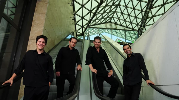 Το δραστήριο Κουαρτέτο Εγχόρδων Τετρακτύς συναντάει τον διακεκριμένο κλαρινετίστα Κώστα Τζέκο