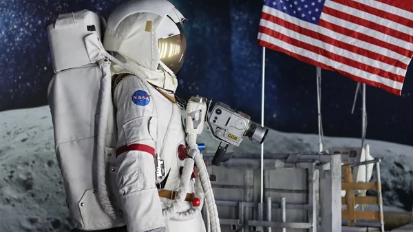 "Life in Space": Έτοιμοι για το πιο συναρπαστικό ταξίδι στο Διάστημα;