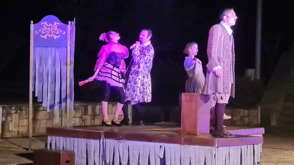 Ολοκληρώνεται η καλοκαιρινή περιοδεία του Άρματος Θέσπιδος με τη "Λοκαντίερα"