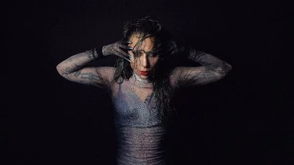 "Disease": Το νέο video clip της Lady Gaga είναι μεταδοτικό