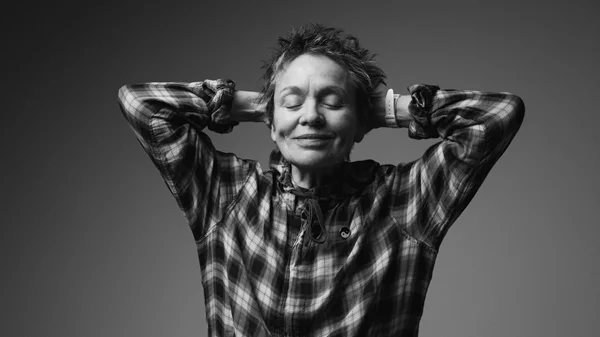 Laurie Anderson: Έξω από κανόνες και πλαίσια, εδώ και (πάνω από) μισό αιώνα