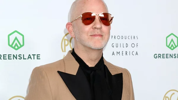 Ο Ράιαν Μέρφι μεταφέρει Μπρετ Ίστον Έλις στη μικρή οθόνη