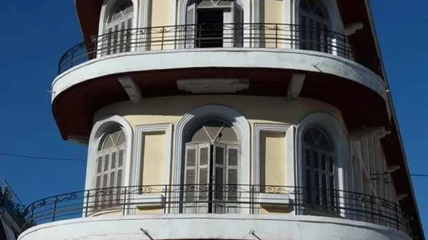 Προς πλήρη ανακατασκευή ο κινηματογράφος Καλιφόρνια στον Πειραιά