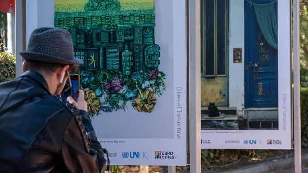 42 καλλιτέχνες οραματίζονται τις "Πόλεις του Αύριο"