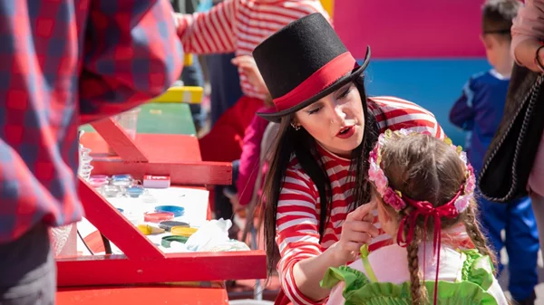 Απόκριες στην Αθήνα 2026: Οι πιο απίθανοι μασκαράδες πλημμυρίζουν το Ζάππειο