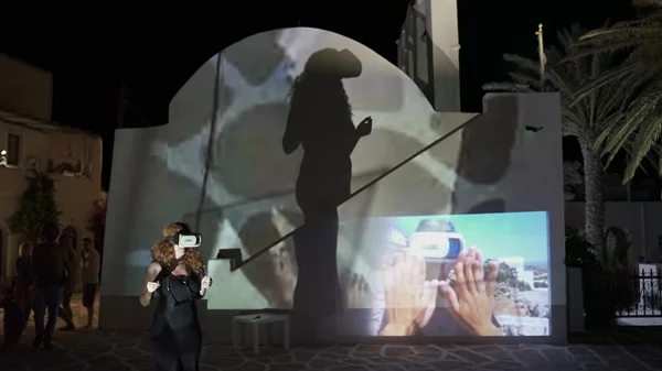 Το Little Islands Festival έρχεται στη Σίκινο με τις πιο ενδιαφέρουσες "Ανθρωπογεωγραφίες"