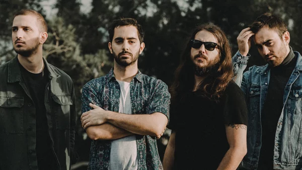 Οι Deaf Radio παρουσιάζουν το νέο τους άλμπουμ ζωντανά στην Αθήνα