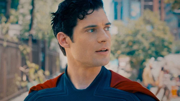 Ντέιβιντ Κόρενσουετ: Όσα πρέπει να γνωρίζεις για τον νέο Superman