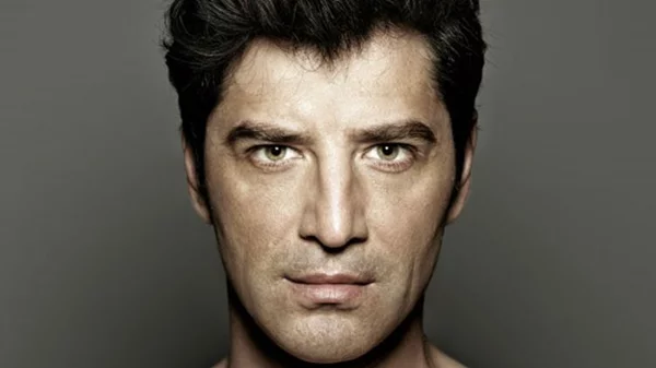 Sakis brings Love & Spring Concert: μια ξεχωριστή συναυλία για τη γιορτή του έρωτα