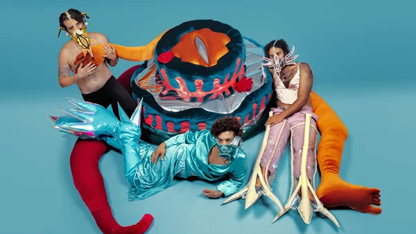 Indie rock ρυθμοί από τους The Page of Cups στο Δημοτικό Θέατρο Πειραιά